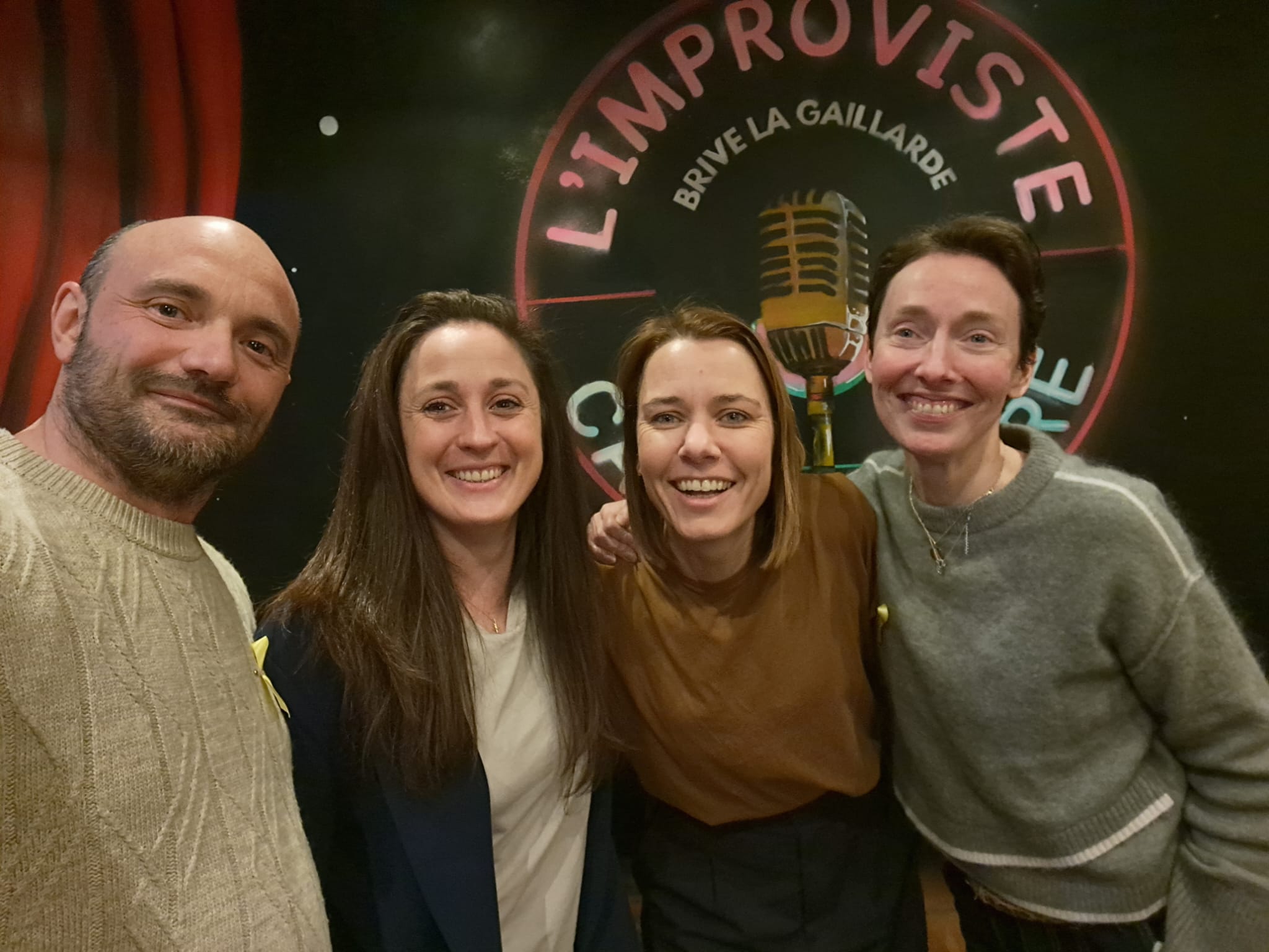 Nous avons eu l’immense bonheur et l’honneur de recevoir Stéphanie Machart pour son spectacle Entre Deux, accompagnée d’Audrey.