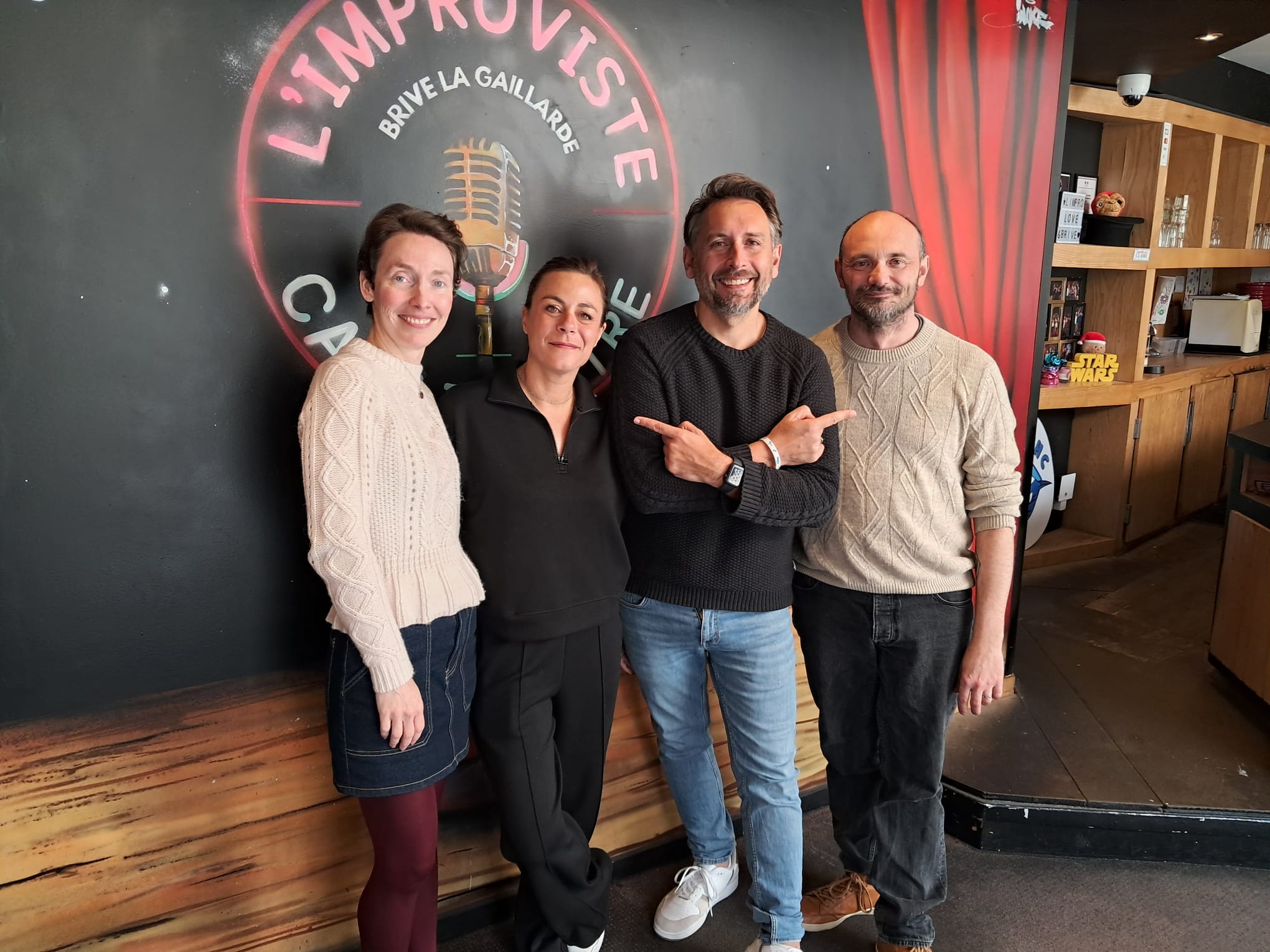 Artiste complet, chanteur, comédien et performeur vocal, Philippe Roche possède cette capacité rare à captiver une salle entière en quelques instants. Avec « Génération Mashup »