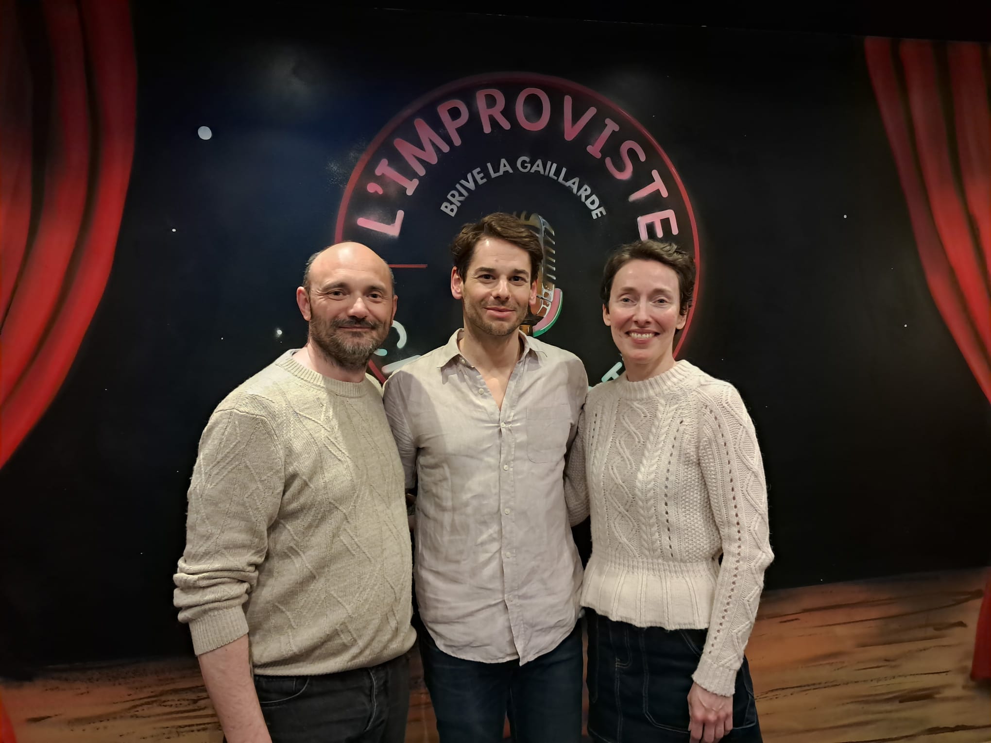 Le jeudi 26 mars à 20h00, L’Improviste Café-Théâtre a eu le plaisir d’accueillir Tibo Buat avec son spectacle « Eldorado ».