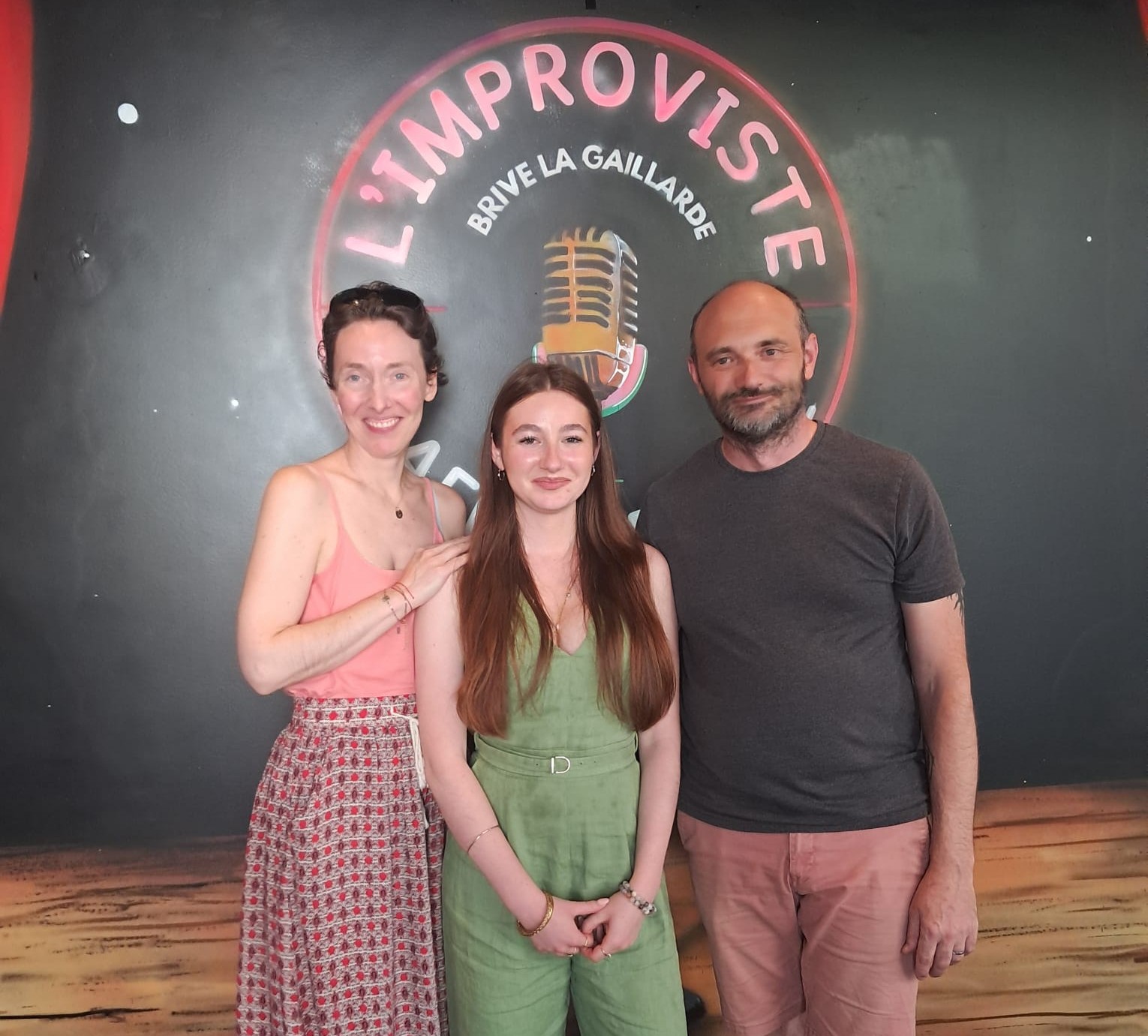 Il y a déjà quelques semaines, Lily terminait son stage à L'Improviste Café-Théâtre.