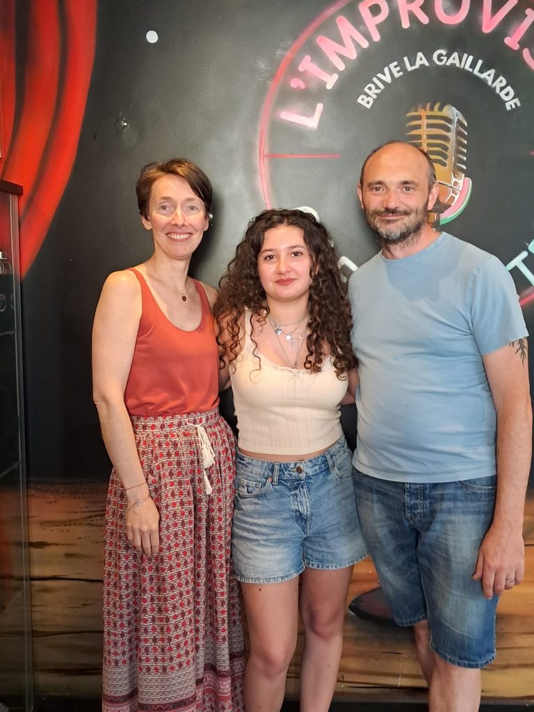 Il y a des rencontres qui marquent une aventure… et celle de Mathilde en fait partie.